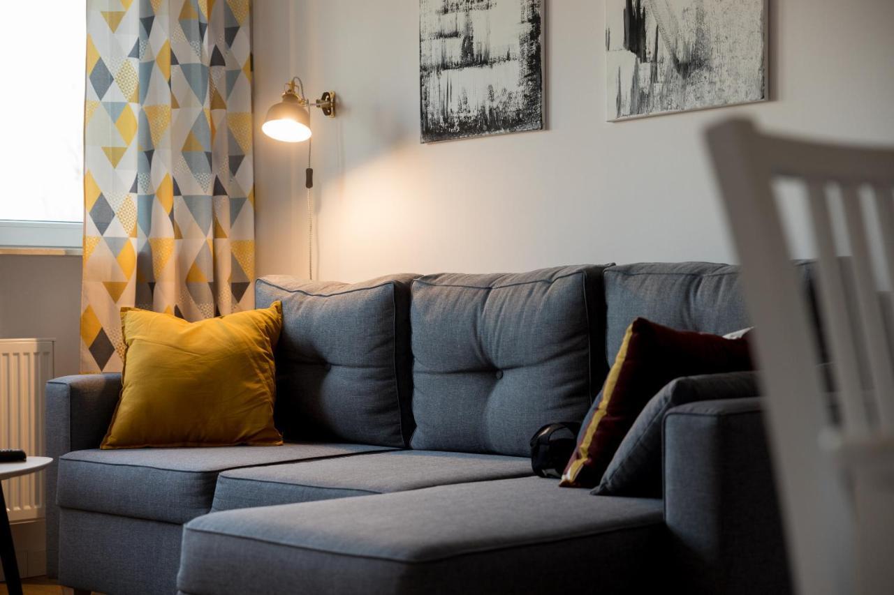 Ochota Homely Apartment 바르샤바 외부 사진